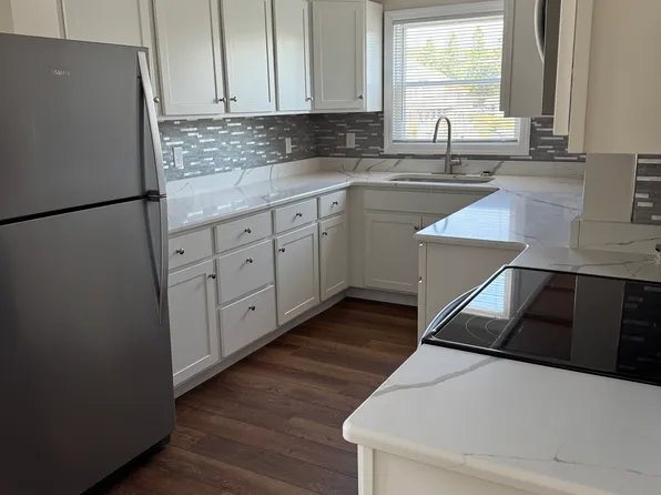 235 Coal St #2, Lehighton, PA 18235