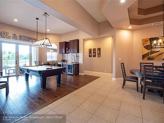 5th image of 7058 NW 111th Ter