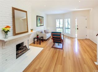 12047 Emelita St APT B, Valley Village, CA 91607