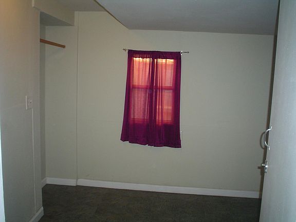 2nd image of 2871 Logan Ave