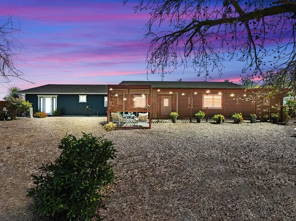 17247 Benecia Rd, Madera, CA 93636