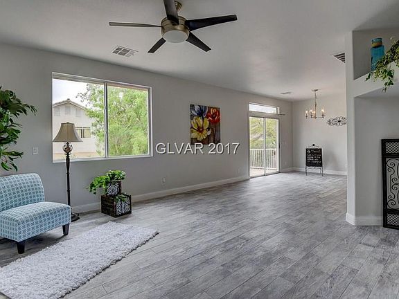 3rd image of 981 Scarlet Haze Ave