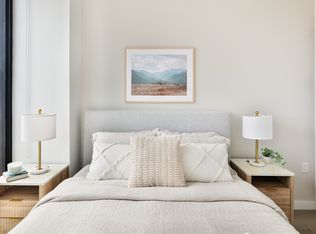 72-01 Queens Blvd #1021, Woodside, NY 11377