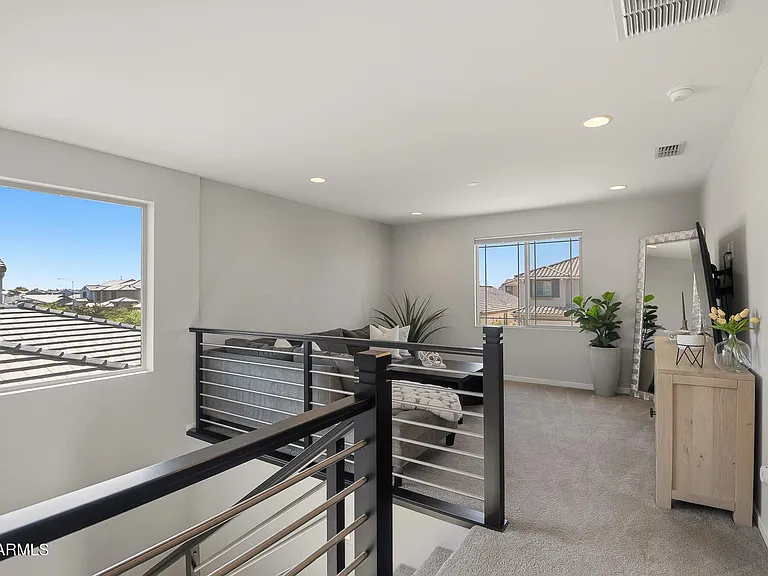 9022 W San Miguel Ave — Photo 19