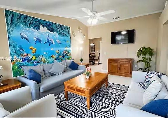 5th image of 404 Red Hawk Loop