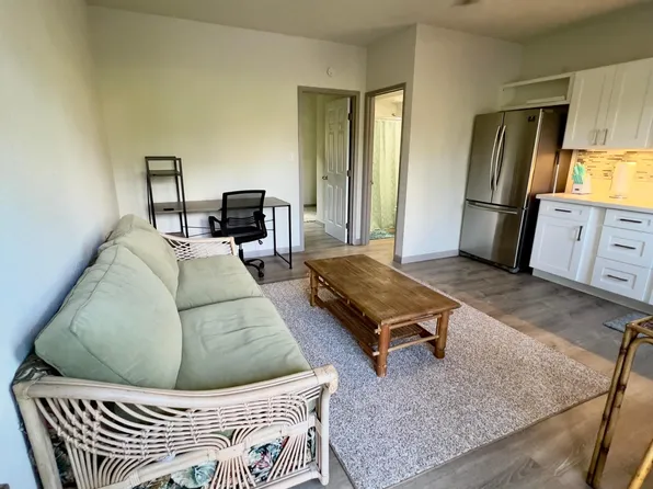 50 Maile St #A3, Hilo, HI 96720