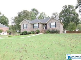 6229 Dorsett Woods Dr, Mount Olive, AL 35117