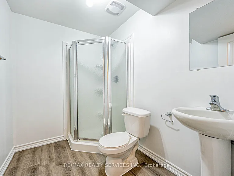 22 Arlington Cres #22 — Photo 22