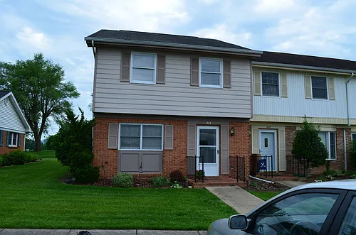 213 Pelham Dr Photo 1