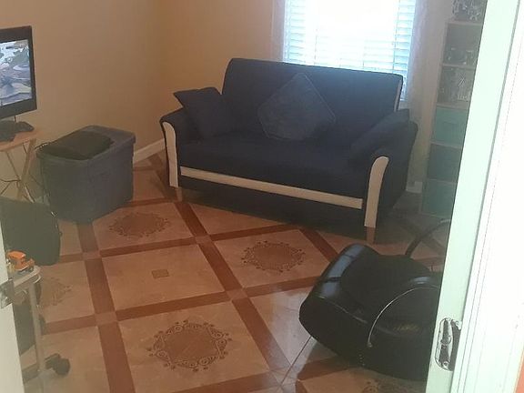 3rd image of 9260 Doty St