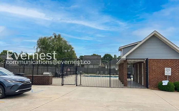 192 Stonecreek Pl — Photo 17