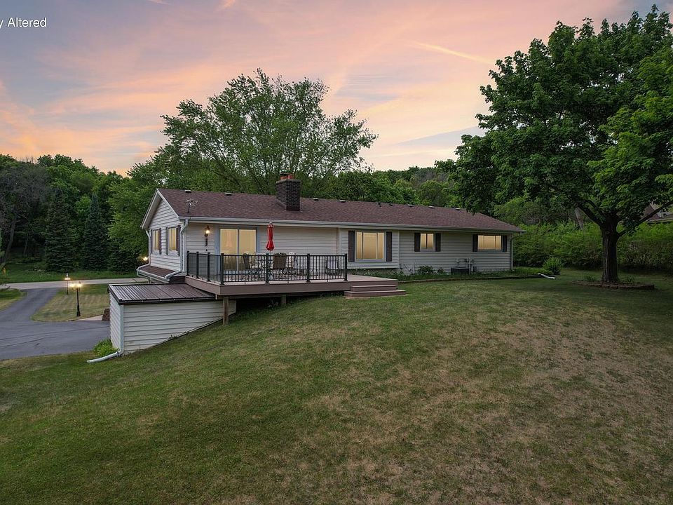 1st image of 804 Lochtyn RIDGE