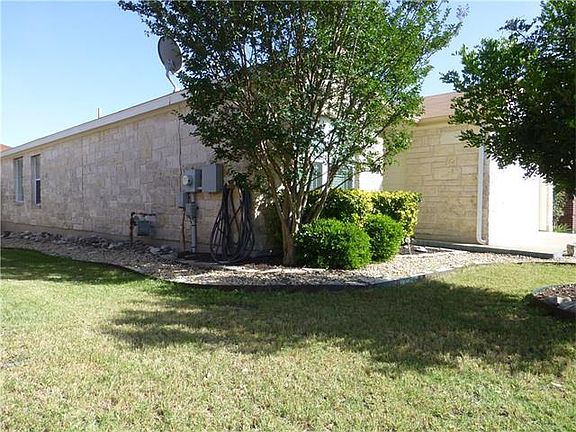 4th image of 15019 Saddlegirth Ln
