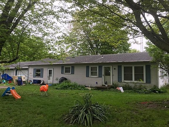 2nd image of 59239 Blackstone Ave