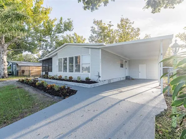 9031 Samaritan Ave, Polk City, FL 33868