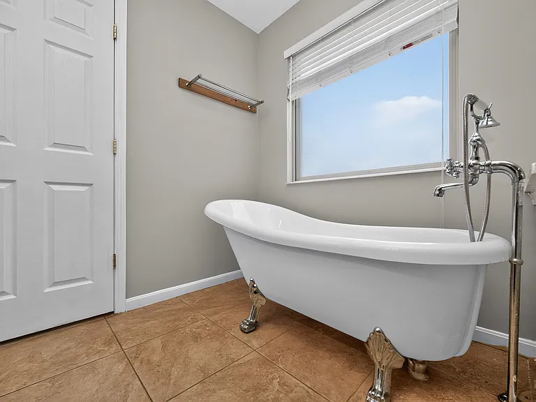 12130 Crestfield Ct — Photo 45