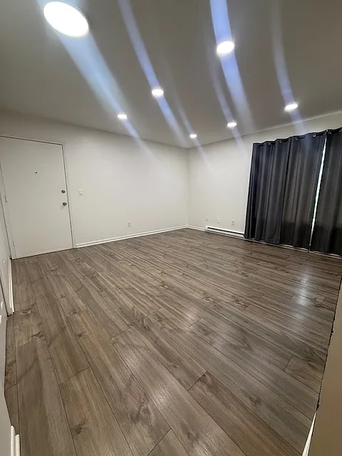 1 bed, 850 sqft, $1,095 — Photo 3