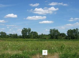 10 Ashley Ln, Allenton, MI 48002