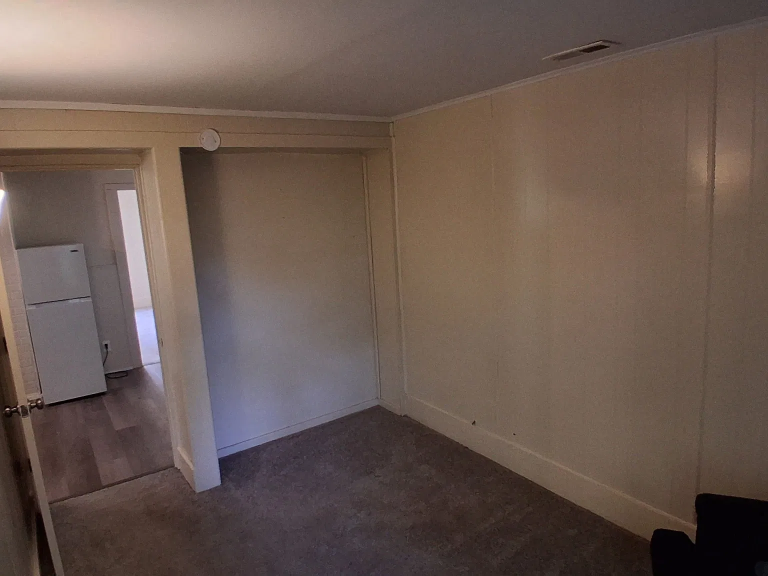 2 bed, 900 sqft, $1,000 — Photo 4