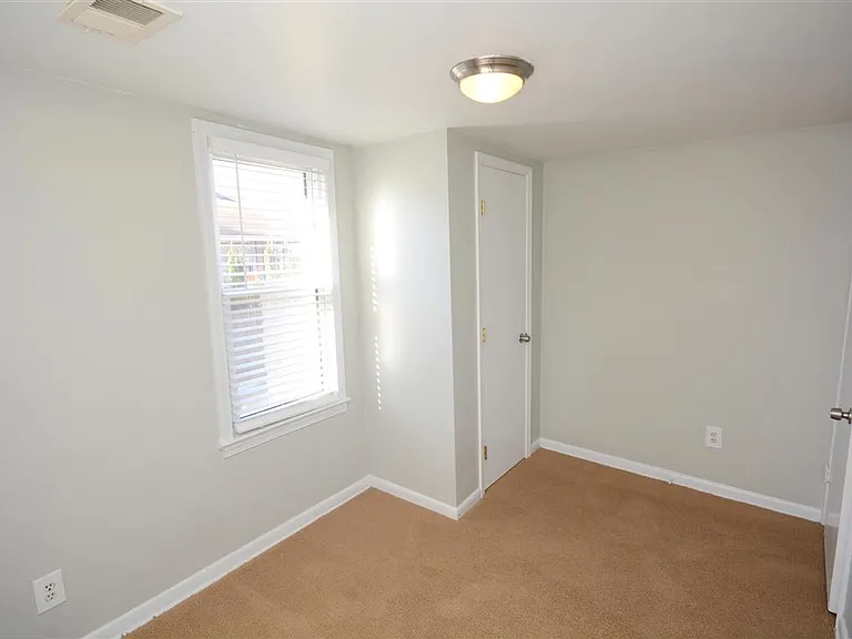 406 High Point Ave — Photo 31