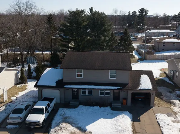 2219 Peters Dr, Eau Claire, WI 54703