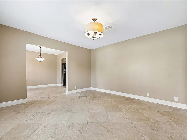 12322 Nova Ct — Photo 11