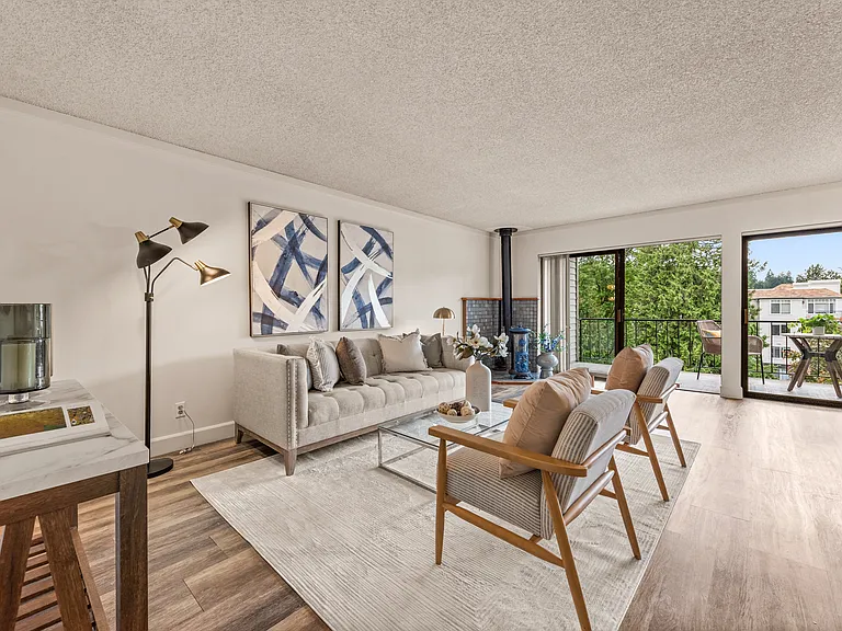 321 Bellevue Way SE #403 — Photo 6