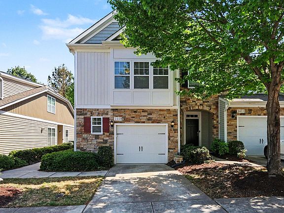2nd image of 2409 Memory Ridge Dr