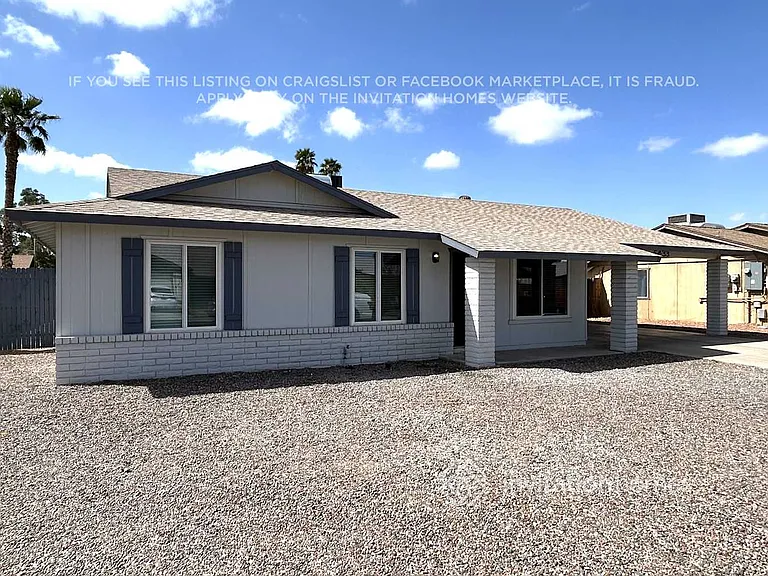 5433 W Altadena Ave — Photo 2