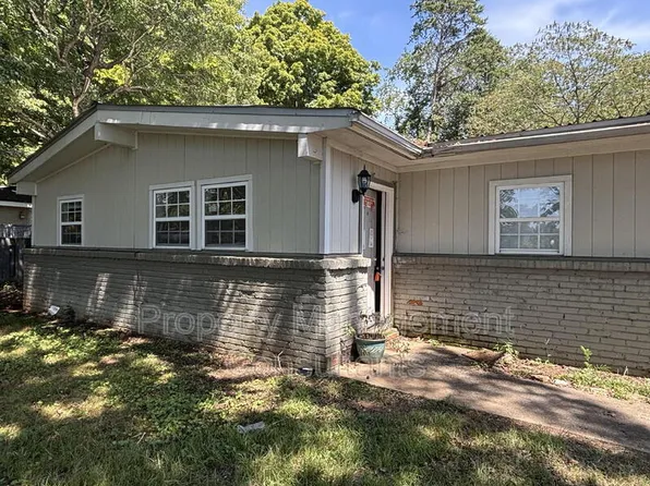 2212 Old Blue Spring Rd NW, Huntsville, AL 35810