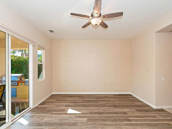 3rd image of 80215 Queensboro Dr #80215