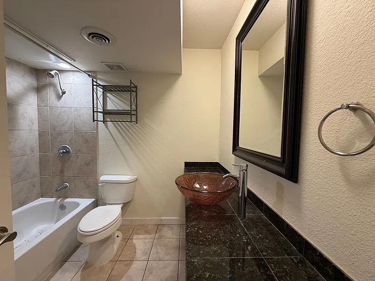 4109 Avondale Ave #209 — Photo 9