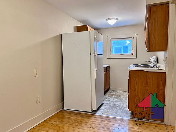 3rd image of 181-185 Washington St #3
