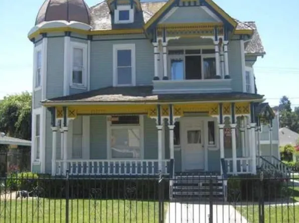 324 E Pine St #A, Santa Ana, CA 92701