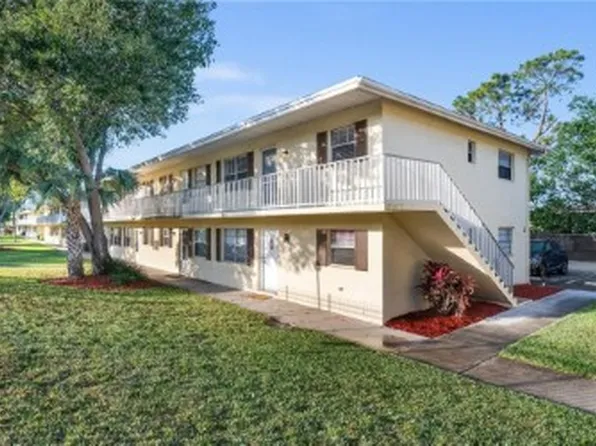 3325 Airport Pulling Rd N #B, Naples, FL 34105