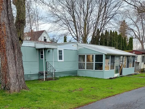 1529 Buffalo Rd, Rochester, NY 14624