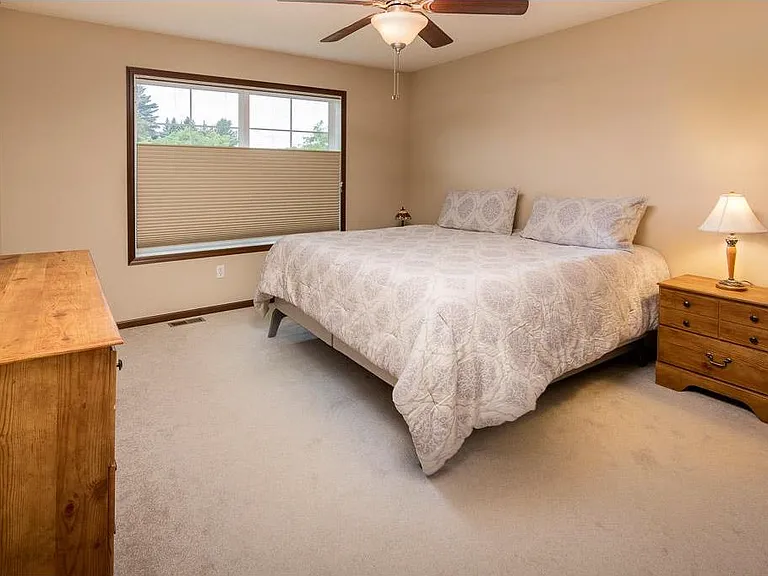 15822 60th Ave N — Photo 9