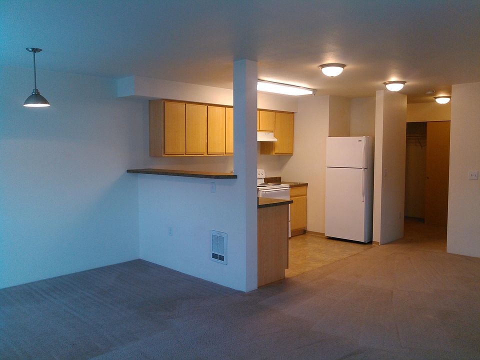 1st image of 4909 E Upriver Dr #18