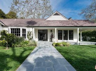 2267 Mandeville Canyon Rd, Los Angeles, CA 90049