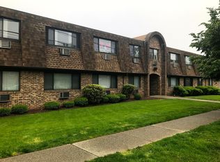 439 Ridge Rd APT 9, Lyndhurst, NJ 07071