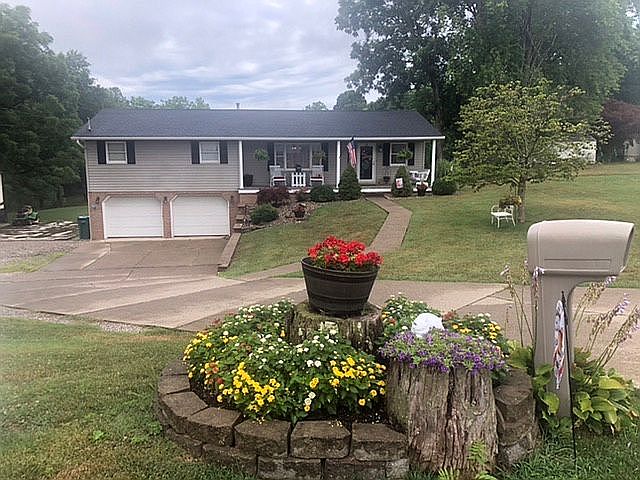 1st image of 906 Williams Ave