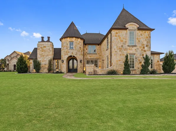 6017 Lakeside Dr, Fort Worth, TX 76179