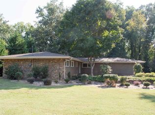 135 Sunnybrook Dr, Athens, GA 30605