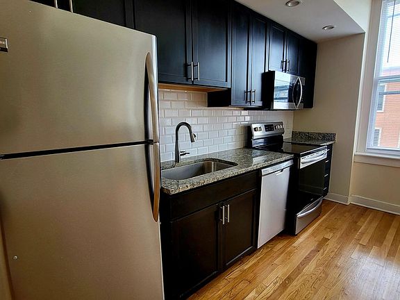 4th image of 501 E Main St #2012
