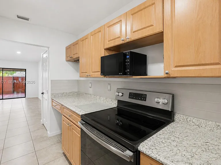 5113 SW 138th Avenue Cir — Photo 6
