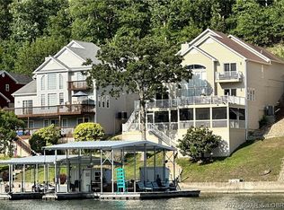 275 Cimmaron Bay Cir, Sunrise Beach, MO 65079