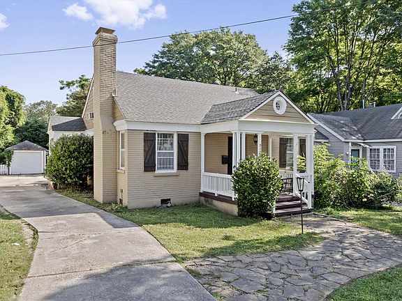 3rd image of 3132 Carnes Ave