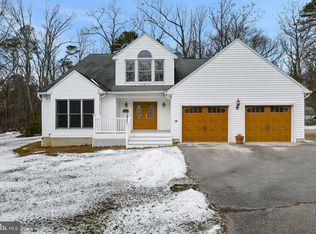 8428 Woodland Rd, Millersville, MD 21108