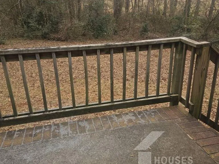 106 Batson Dr — Photo 14