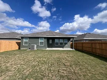 1644 Layne Loop — Photo 23